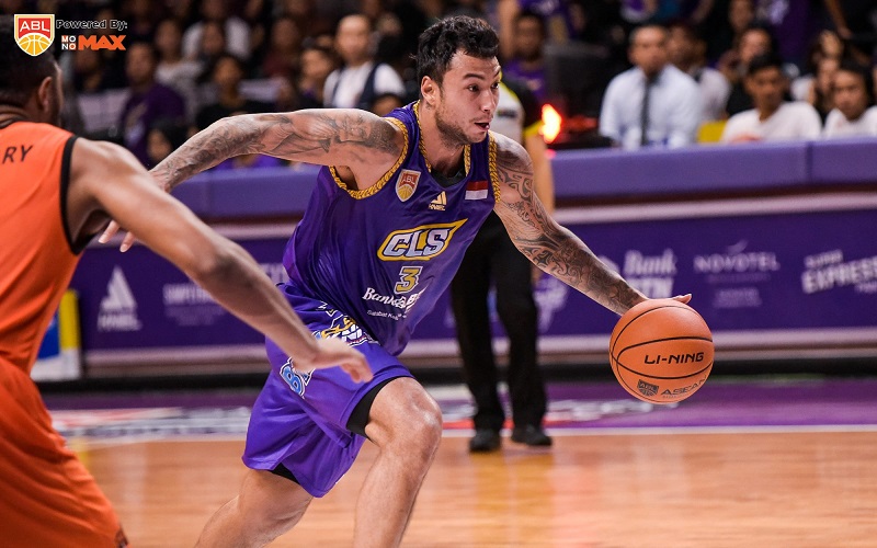 ABL ra án phạt bổ sung dành cho Brandon Jawato và Nopporn Saengtong