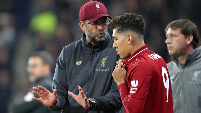 Klopp cập nhật tình hình chấn thương của Firmino trước khi Liverpool gặp Barca