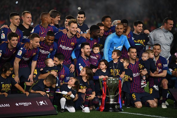 Messi lại lập kỷ lục và những điểm nhấn khi Barca vô địch La Liga trước 3 vòng