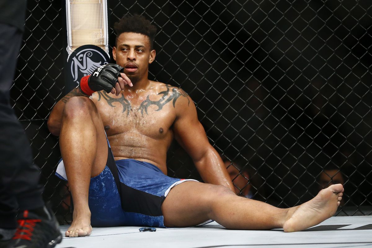 Greg Hardy: 'Tôi là Michael Jordan phiên bản UFC'