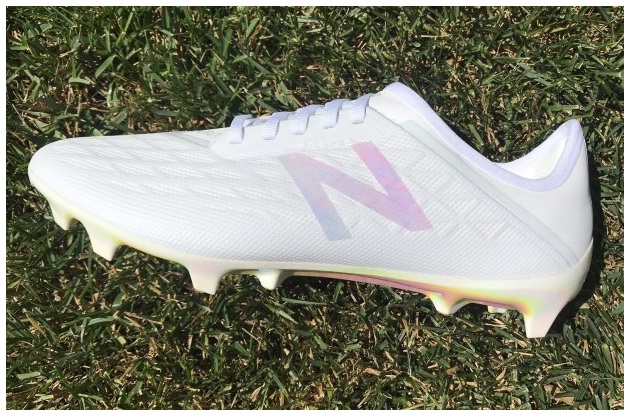 New Balance ra mắt mẫu giày Furon V5