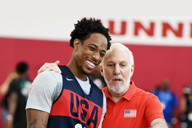 Vì đấu Regular Season và NBA Playoffs quá căng thẳng, Spurs "quên" đàm phán hợp đồng với HLV Gregg Popovich