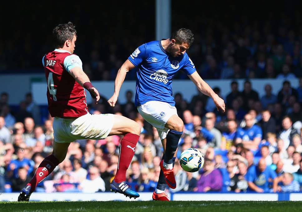Soi kèo Everton vs Burnley 02h00, 04/05 (vòng 37 Ngoại hạng Anh)