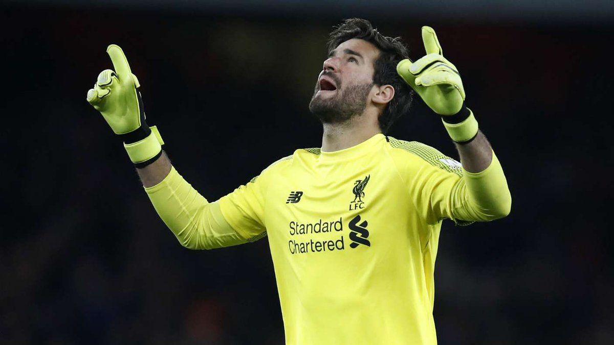 Alisson được ủng hộ để phá kỷ lục ở 2 trận cuối cùng Liverpool