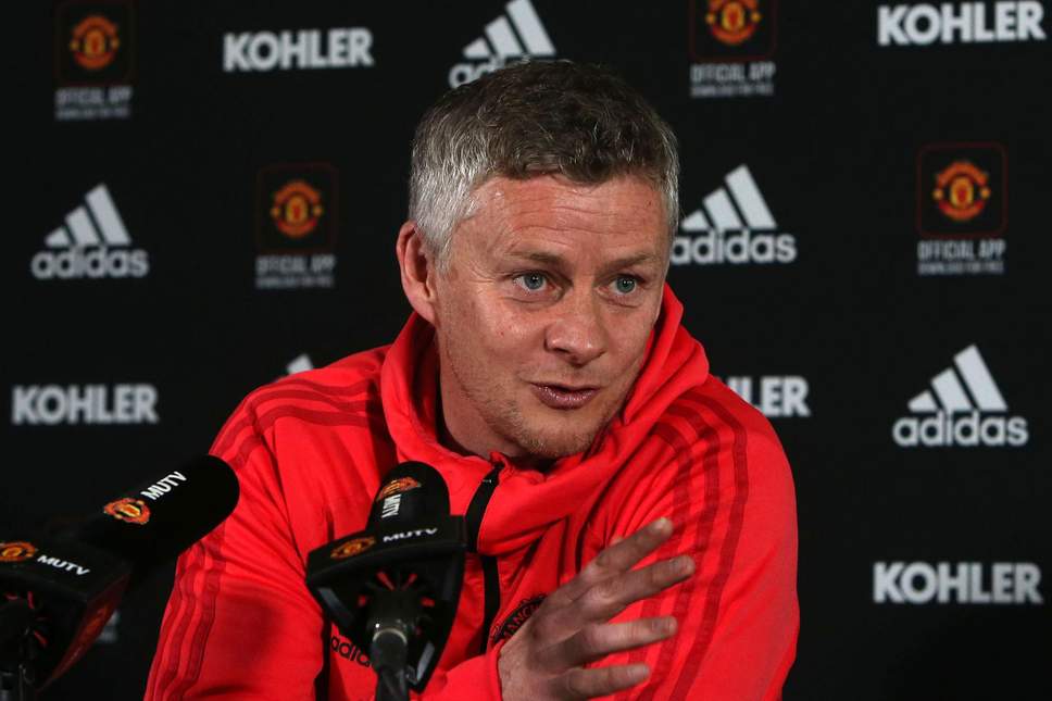 HLV Solskjaer và Matic tiết lộ phản ứng khó tin của De Gea sau những sai lầm liên tiếp