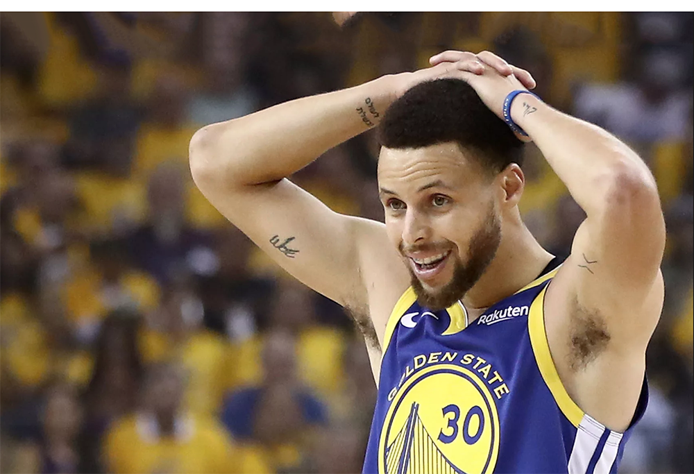 Stephen Curry nói gì về pha bóng thảm hoạ, vừa Shaqtin, vừa thua trận ở Game 3 với Houston Rockets?
