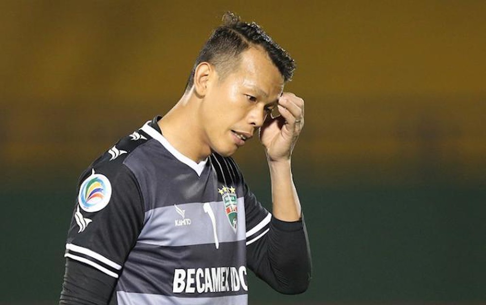 Tấn Trường đừng bắt gôn nữa!
