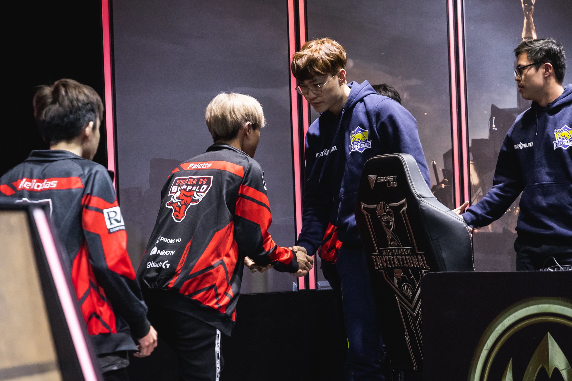 Playoff MSI 2019: Chiến thắng đầy xứng đáng của Phong Vũ Buffalo