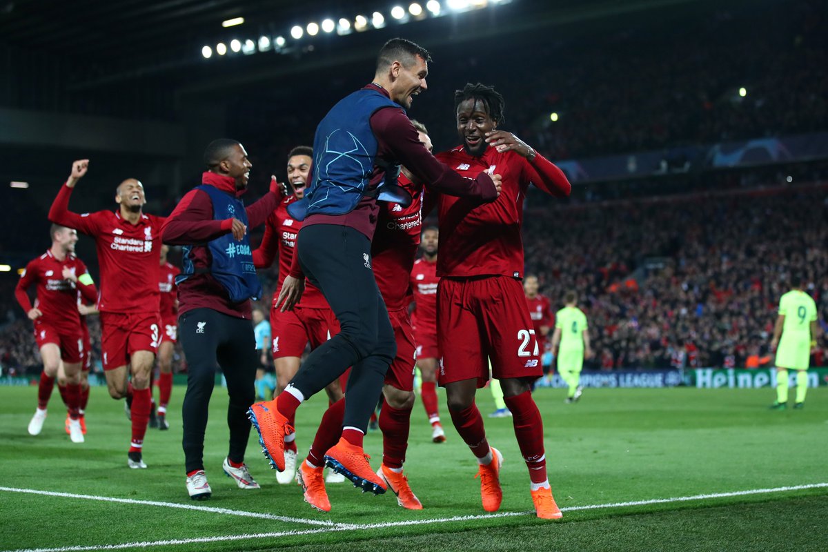 Phản ứng sững sờ của chủ sở hữu Liverpool sau chiến thắng ngoạn mục trước Barca