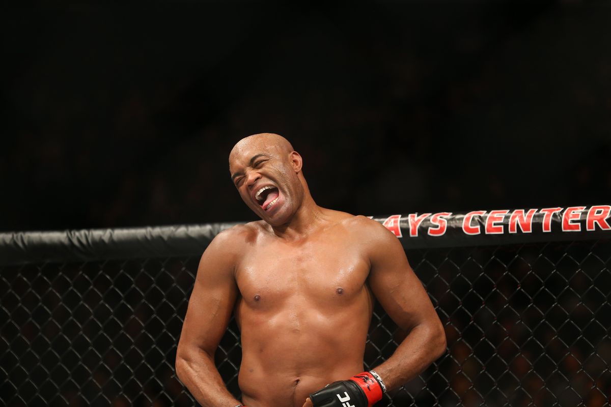 Anderson Silva giải thích lý do thi đấu với Jared Cannonier