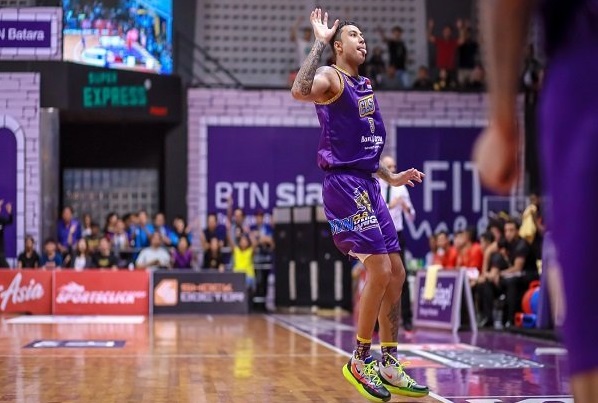 Jawato từ người hùng hóa tội đồ khiến CLS Knights thua đau ngay tại chảo lửa Surabaya