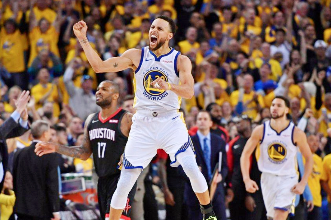 Thấy Durant chấn thương, cặp song sát Splash Brothers lập tức "vào zone" để cứu Warriors đầy ngoạn mục
