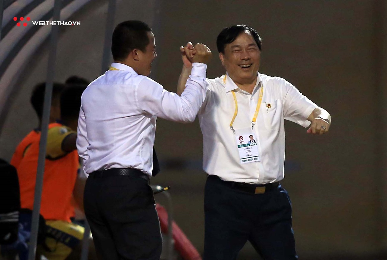 Chùm ảnh trận Thanh Hóa vs Hà Nội FC: Ai sướng bằng bầu Đệ đêm nay?