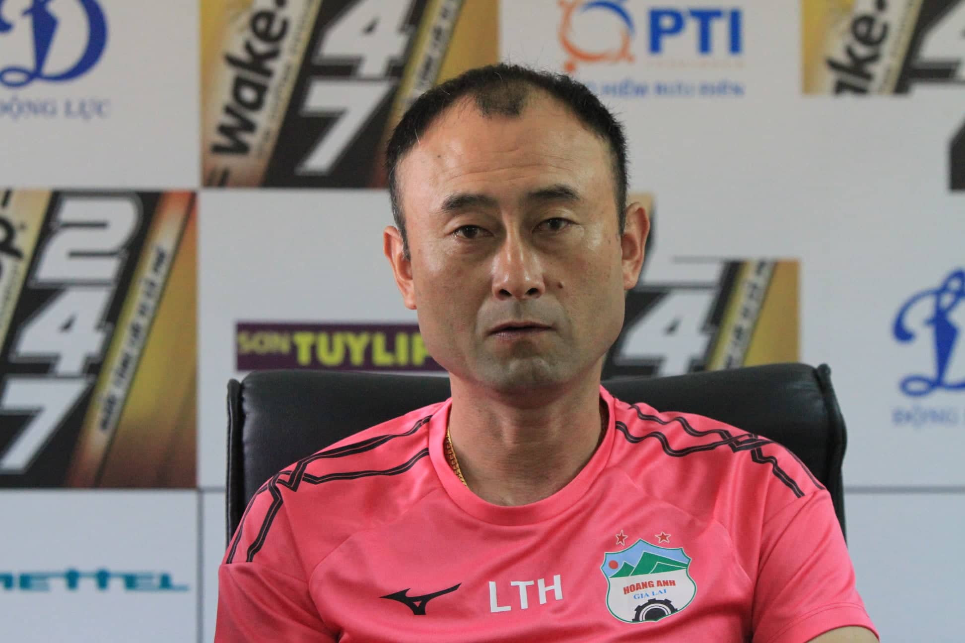 HLV Lee Tae Hoon bật mí mục tiêu của HAGL
