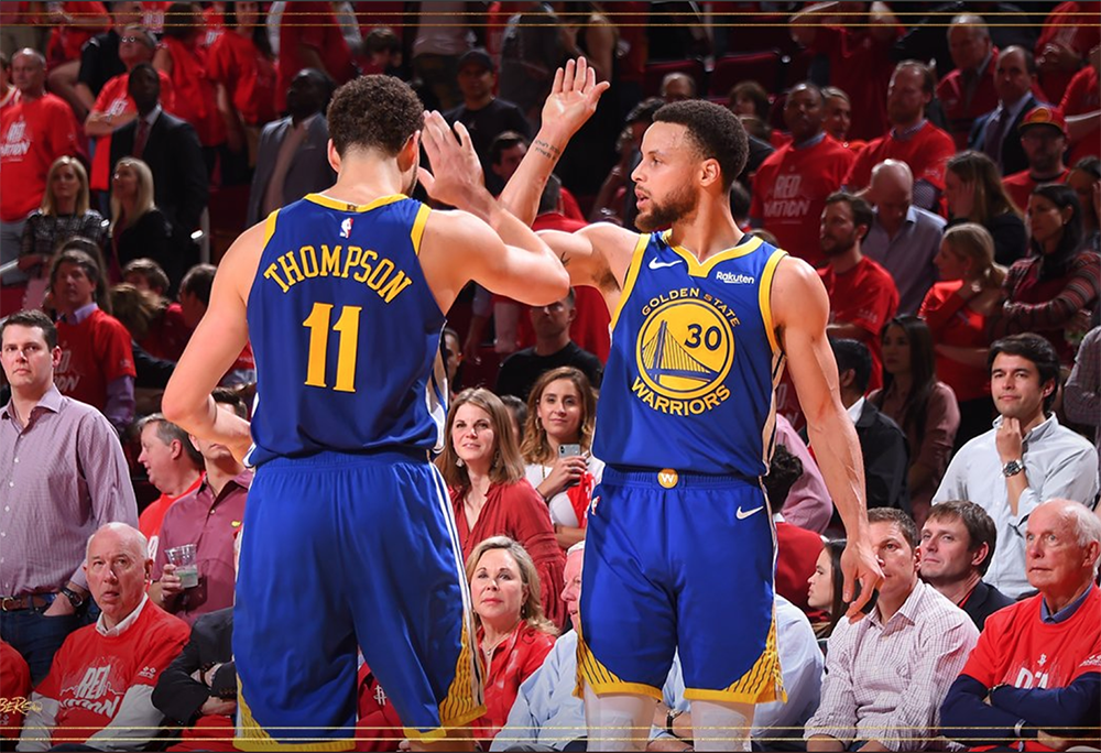 Thức tỉnh thần lực, hãy gọi Stephen Curry là “thánh vào zone” với trận đấu quá xuất sắc này