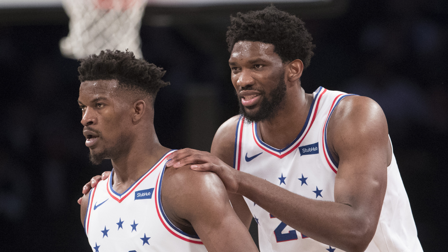 Không chỉ gánh team, Butler còn đóng vai trò quan trọng trong sự trưởng thành của Joel Embiid