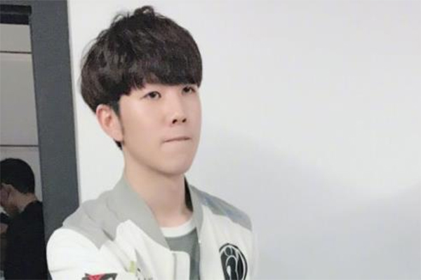 MSI 2019: FW vs IG: Khi TheShy "phá game"