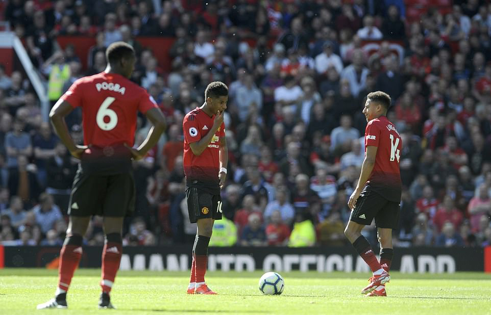 Tổng hợp vòng 38 Ngoại hạng Anh 2018/19: Man City vô địch xứng đáng, Liverpool cay đắng lỡ Cúp bạc