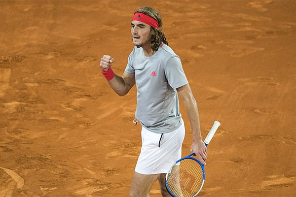 Tsitsipas phá hỏng trận chung kết trong mơ Nadal vs Djokovic
