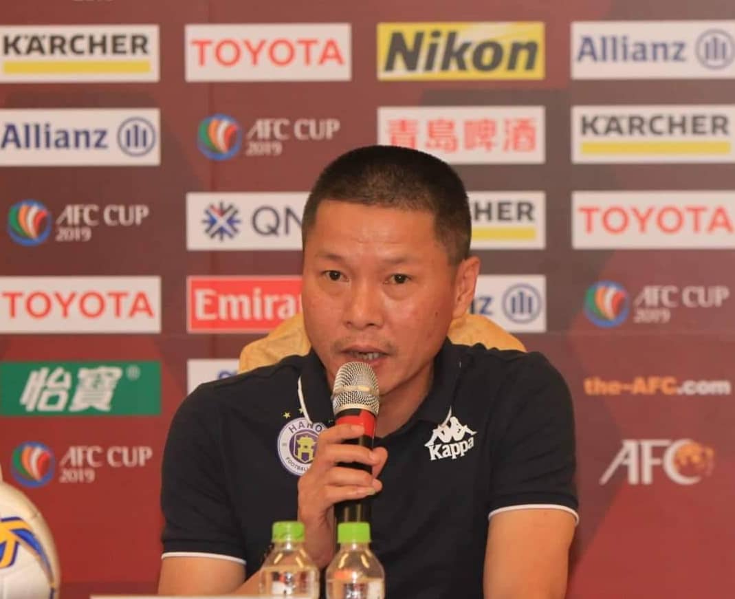 HLV Chu Đình Nghiêm: "Ngã ở đâu đứng lên ở đấy!"