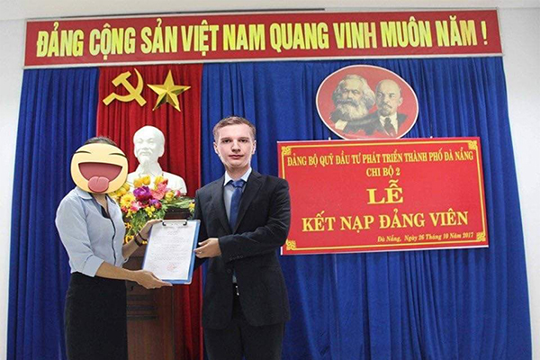 Jankos "Giang Văn Cốt" tiếp tục "đốn tin" fan Việt sau trận thua trước PVB
