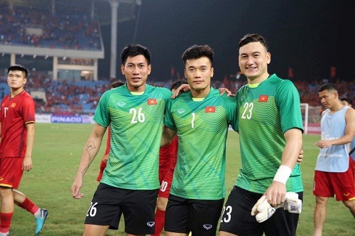Không thi đấu, Tiến Dũng vẫn chắc suất ở ĐTQG?