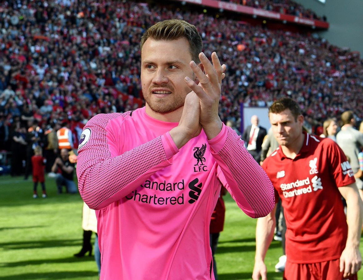 Tin chuyển nhượng tối 19/5: Liverpool ra giá cho thủ môn Mignolet với 3 đội bóng quan tâm