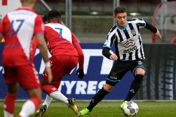 Nhận định, dự đoán Utrecht vs Heracles 23h30, 21/05 (vòng 35 VĐQG Hà Lan)