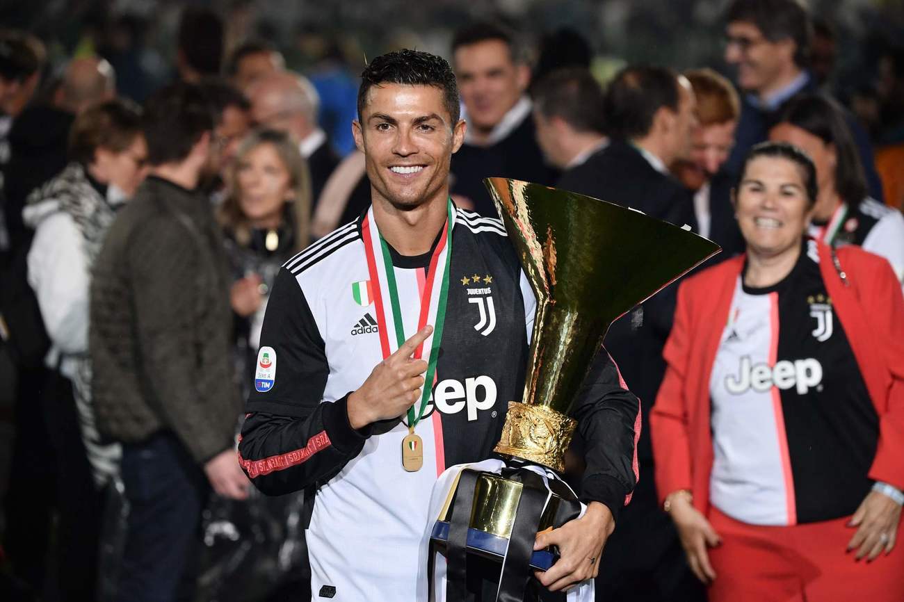 Chinh phục xong Serie A, Ronaldo thiết lập kỷ lục vô tiền khoáng hậu trong lịch sử ở châu Âu
