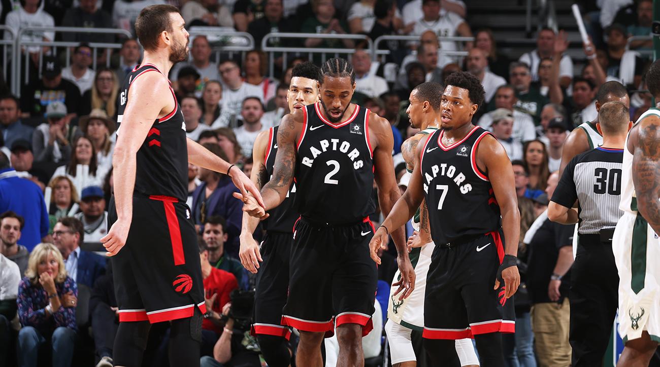 Kawhi Leonard sẽ được ăn miễn phí đến cuối đời nếu ở lại với Toronto Raptors