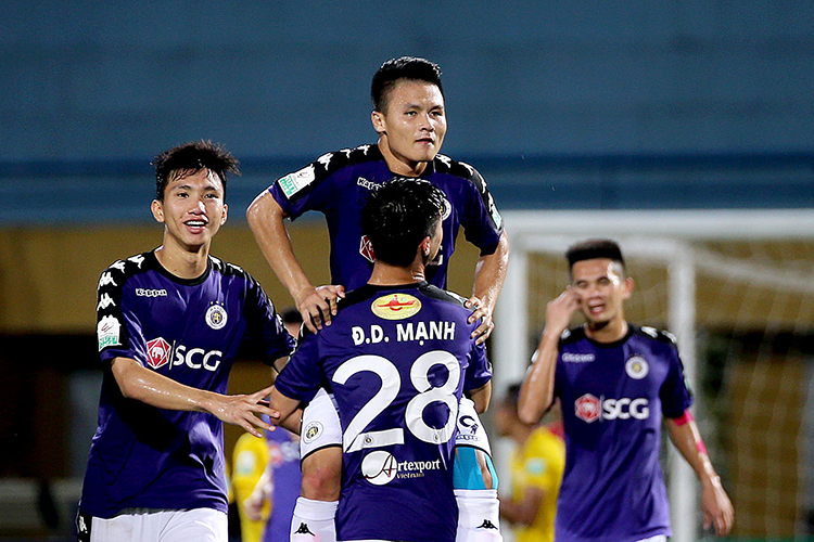 Lịch thi đấu bóng đá hôm nay 24/5: Nam Định chạm trán Hà Nội