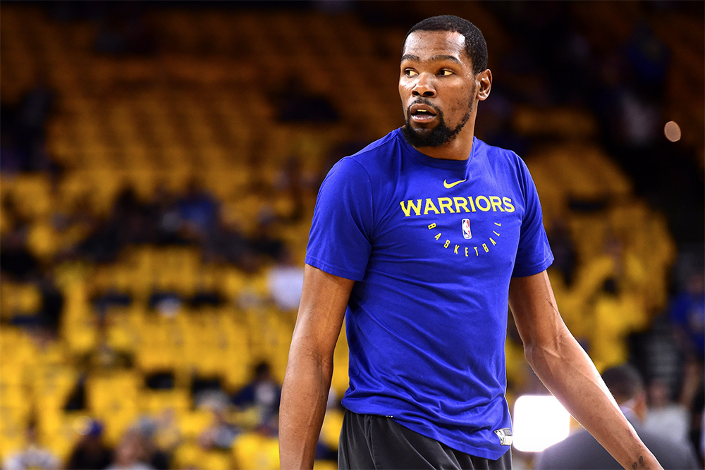 Cập nhật mới nhất về chấn thương của Kevin Durant sẽ khiến người hâm mộ Warriors cực kỳ lo lắng