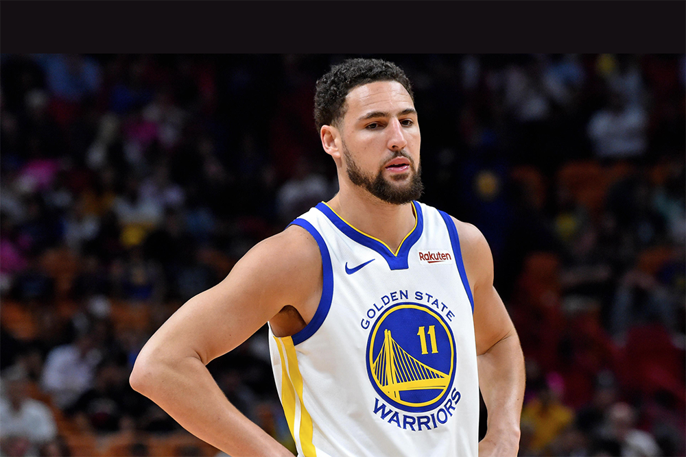 Nhìn vẻ mặt của Klay Thompson là hiểu anh chán như thế nào về đội hình All-NBA năm nay
