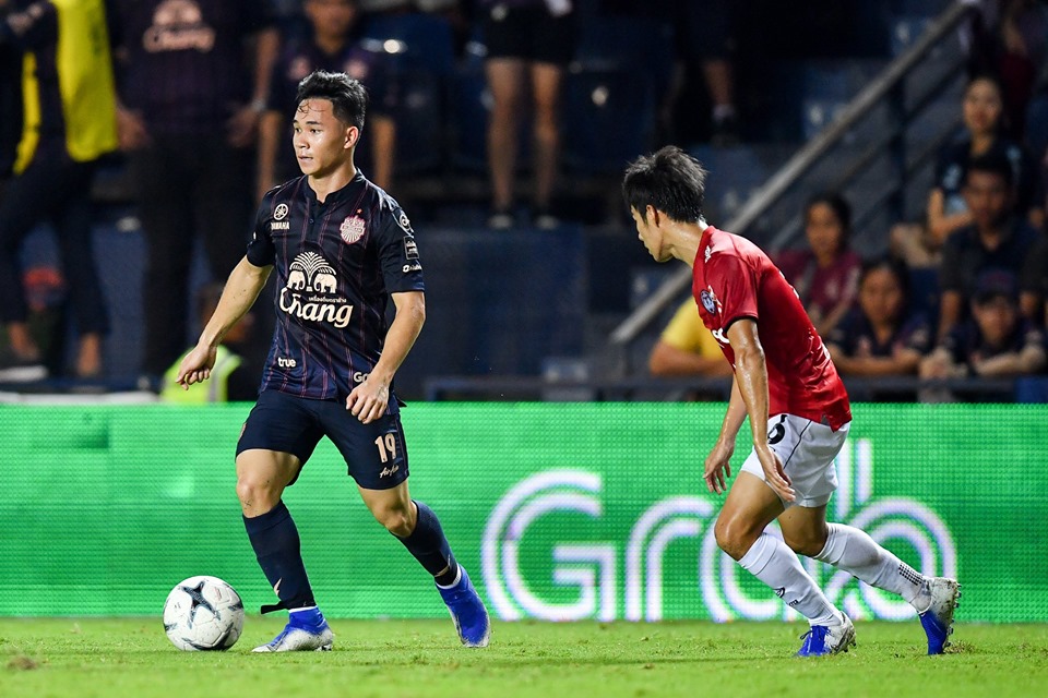 Kết quả Buriram vs Muang Thong (1-0): Xuân Trường góp mặt trong chuỗi thua dài của Văn Lâm