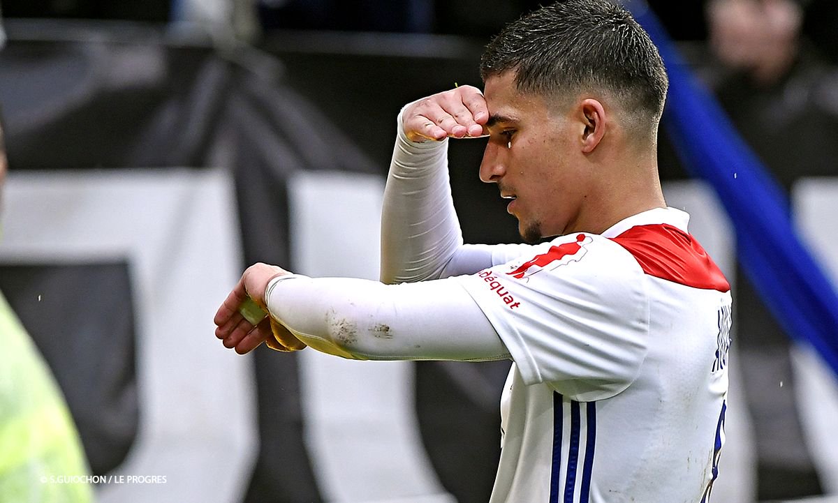 Tin chuyển nhượng tối 27/5: Tiền vệ của Lyon đánh tiếng muốn đến Man City