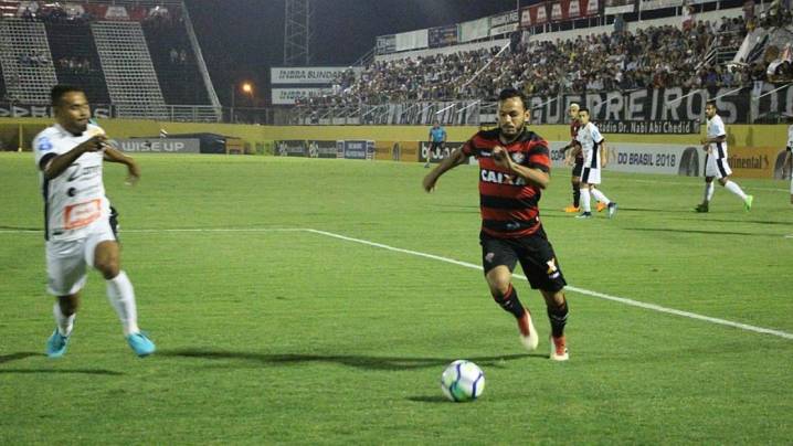 Nhận định, dự đoán Vitoria BA vs Bragantino 07h30, 01/06 (vòng 6 hạng 2 Brazil)