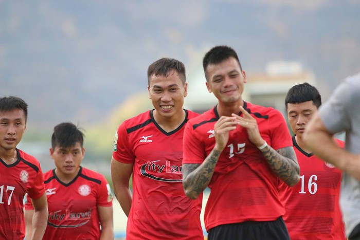 Vòng 12 V.League 2019: CLB TP.HCM sớm vô địch lượt đi