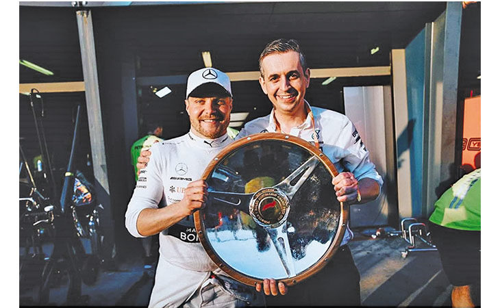 Lewis Hamilton: Tôi sẽ không nhường pole cho Valtteri Bottas nữa