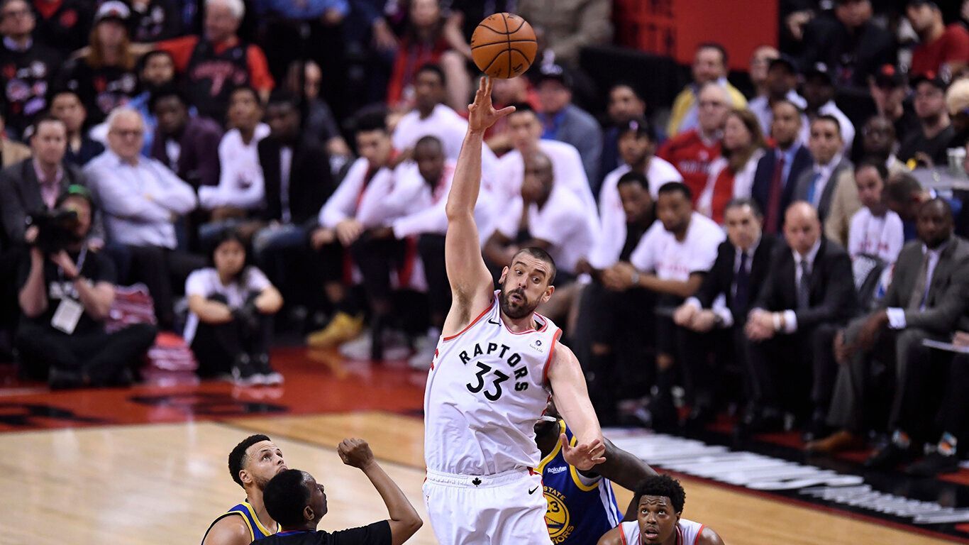 Khi vấn đề khổng lồ của Golden State Warriors lại mang tên Marc Gasol