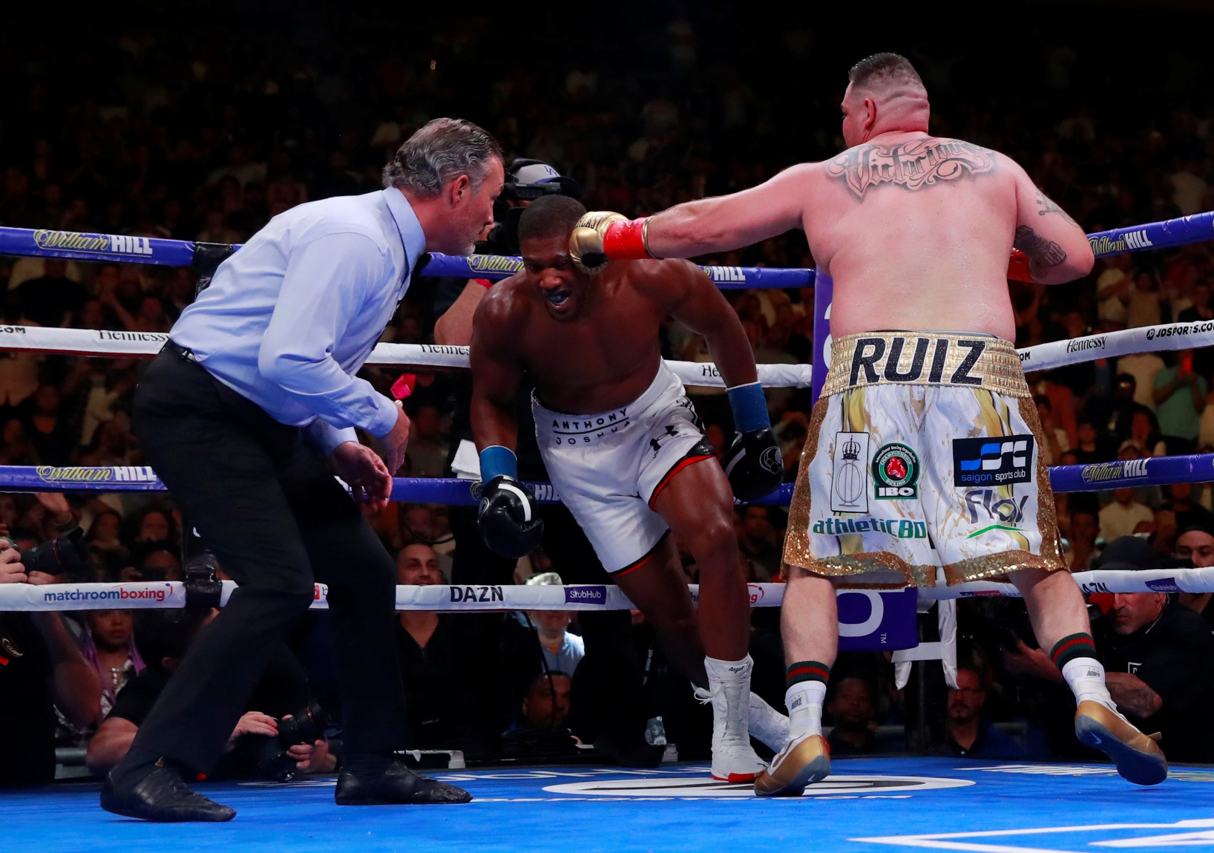 Eddie Hearn xác nhận Anthony Joshua sẽ tái đấu Andy Ruiz tại Anh