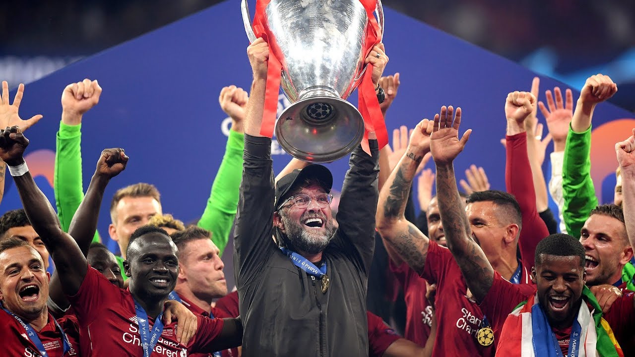 HLV Klopp bị "say" với chức vô địch Châu Âu đầu tiên