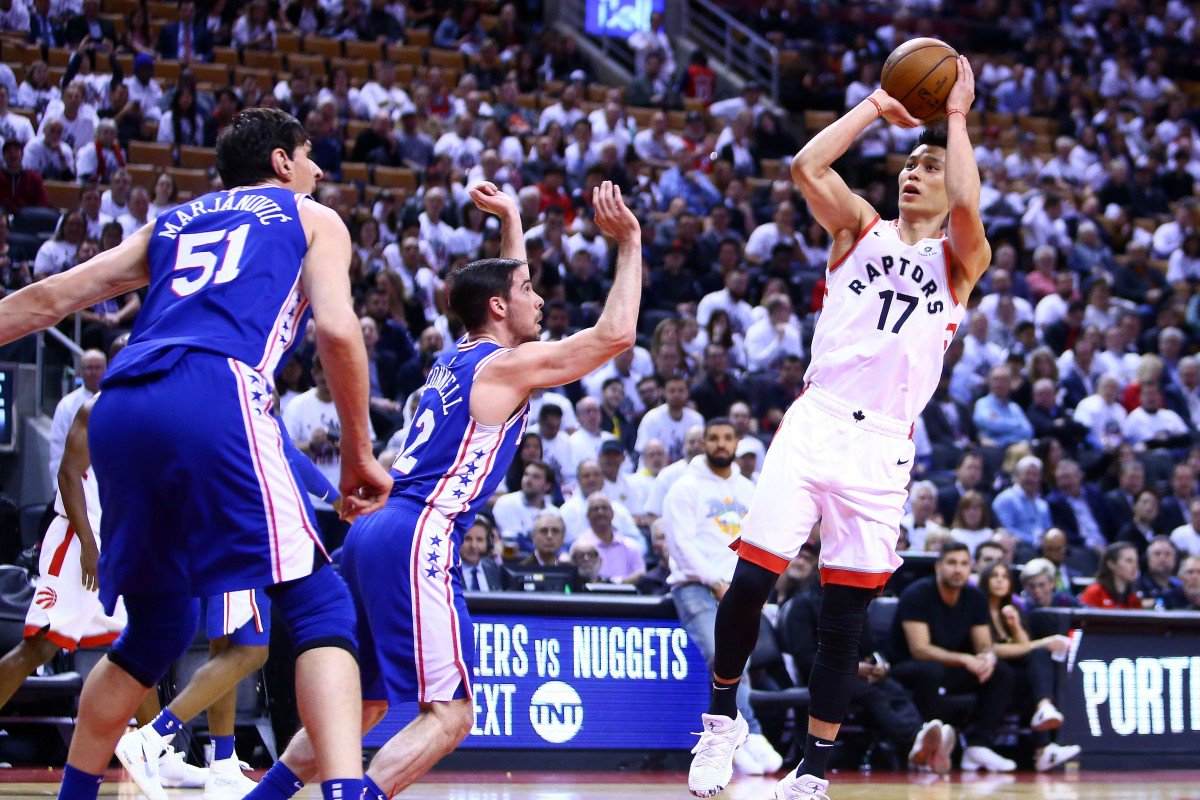 Jeremy Lin giúp tái lập truyền thống của NBA Finals suốt 73 năm qua ít ai biết đến