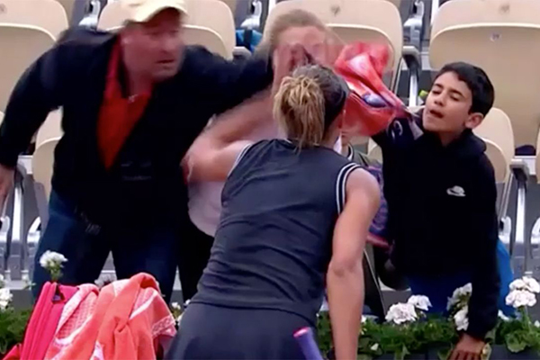 Người lớn giật quà của con nít tại giải Pháp Mở rộng hay nỗi hổ thẹn của Roland Garros