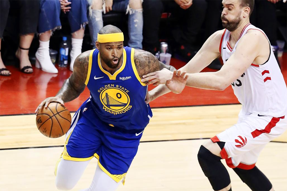 Vượt qua chấn thương, DeMarcus Cousins biến Game 2 thành trận đấu đáng nhớ nhất trong sự nghiệp