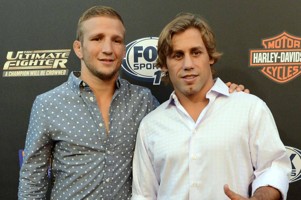 Urijah Faber hứng thú kèo đấu với người đồng đội cũ TJ Dillashaw