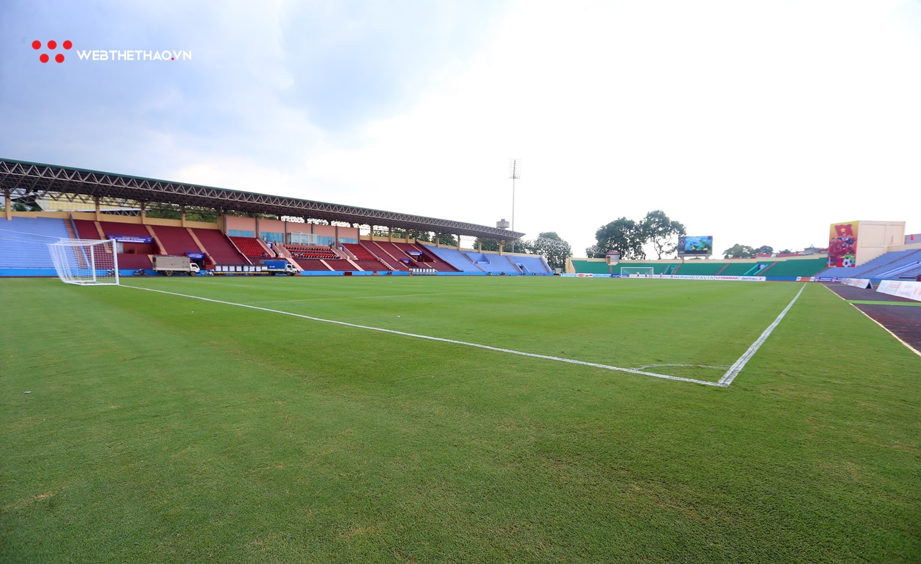 Sân Việt Trì sẵn sàng cho cuộc đối đầu giữa U23 Việt Nam và U23 Myanmar