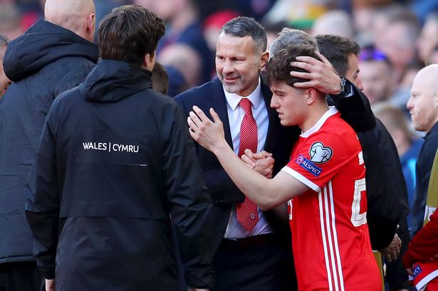 Ryan Giggs và các chuyên gia đánh giá thế nào về tân binh Daniel James của MU?