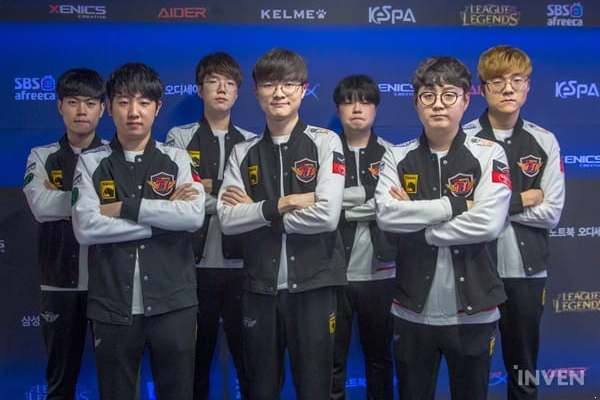 Trực tiếp LCK mùa hè 2019: SKT vs JAG