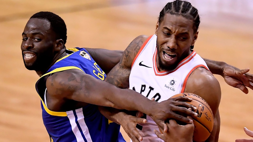 Draymond Green không thích thú gì với hình mẫu vô cảm của Kawhi Leonard