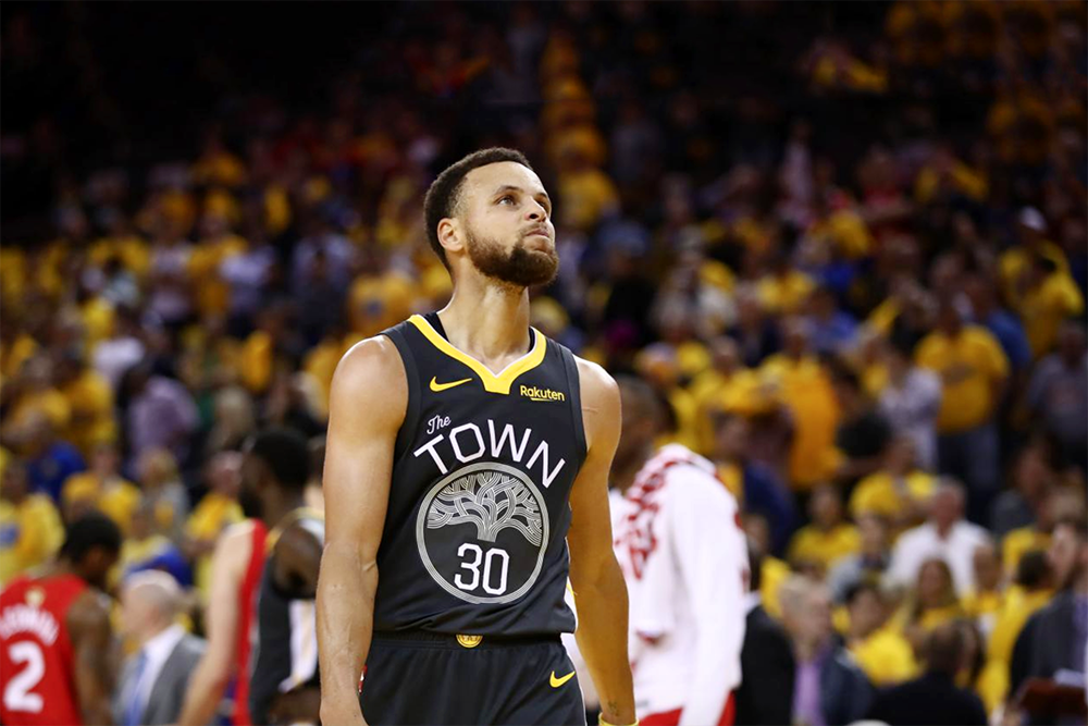 Stephen Curry: "Rồi sẽ chẳng có ai thấy tội nghiệp khi thấy chúng tôi thất bại"
